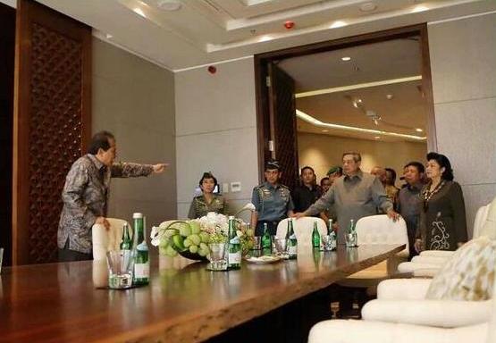 Chairul Tanjung Marahi Presiden SBY, Foto Asli atau Rekayasa?